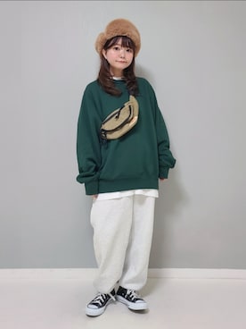 「GUコーデ」｜「アイテム（スウェットパンツ）」を使った、パン粉さん（レディース・151cm）の冬コーディネート