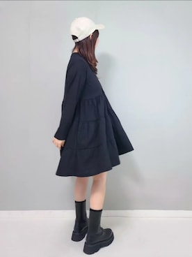 「GU」｜「アイテム（チュニック）」を使った、パン粉さん（レディース・151cm）の春コーディネート