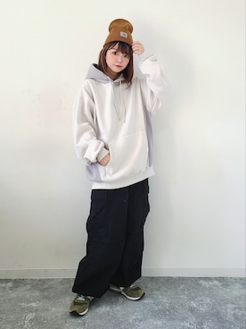パン粉さんの（Carhartt | カーハート）を使ったコーディネート