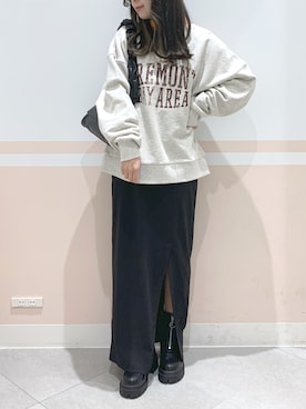 「スリット」｜「アイテム（スウェット）」を使った、kaeさん（レディース・153cm）の春コーディネート