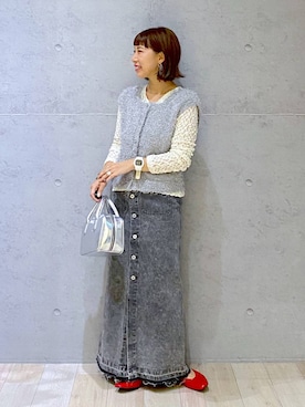 「アイテム（デニムスカート、グレー系）」を使った、miwataraさん（レディース・156cm）の夏コーディネート