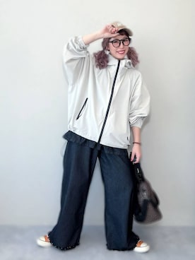 「LEPSIM（レプシィム）の【500mlペットボトルも入る】ユーティリティ巾着バッグ　633023（ショルダーバッグ、その他）」を使った、miwataraさん（レディース・157cm）の春コーディネート