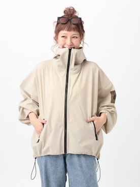「LEPSIM（レプシィム）のスースーデニムストレートパンツ　637621（デニムパンツ、ブルー系）」を使った、miwataraさん（レディース・157cm）の春コーディネート