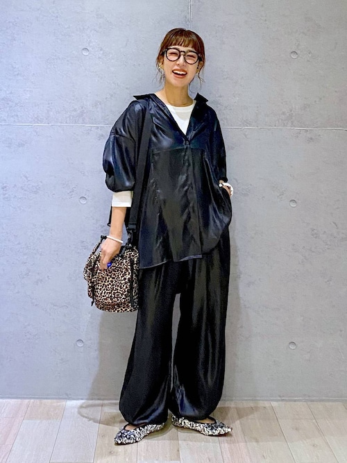 レイラ様 LEPSIM（レプシィム）の「レザー風BIGシャツ 139147（シャツ