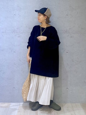 「アイテム（その他シューズ、グリーン系）」を使った、miwataraさん（レディース・156cm）の秋コーディネート