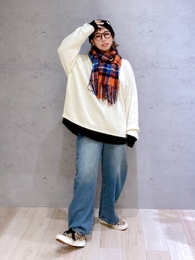 「アイテム（ストール/ショール）」を使った、miwataraさん（レディース・156cm）の秋コーディネート