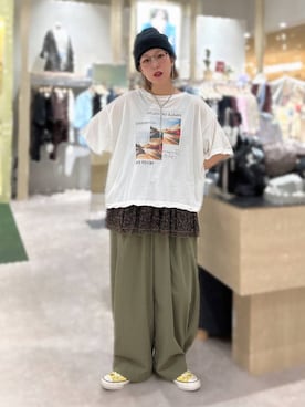 「LEPSIM（レプシィム）のアイテム（その他パンツ）」を使った、miwataraさん（レディース・156cm）の夏コーディネート