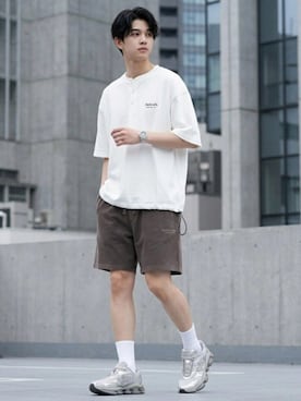 「Mark Gonzales（マーク・ゴンザレス）の2026SS Mark Gonzales/マーク ゴンザレス ヘビーウエイト 裏毛 ピグメント加工 スウェットワイドショートパンツ レディース メンズ ハーフパンツ（その他パンツ、ブラウン系）」を使った、MARUKAWA【Official】さん（メンズ・181cm）の夏コーディネート