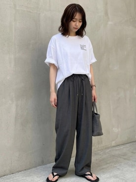 「MRU（エムアールユー）の2026SS MRU/エムアールユー オーバーサイズ ワンポイント刺繍半袖Tシャツ レディース メンズ（Tシャツ/カットソー、ホワイト系）」を使った、MARUKAWA【Official】さん（メンズ・181cm）の春コーディネート