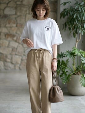 「MRU（エムアールユー）の2026SS MRU/エムアールユー オーバーサイズ ワンポイント刺繍半袖Tシャツ レディース メンズ（Tシャツ/カットソー、ホワイト系）」を使った、MARUKAWA【Official】さん（メンズ・181cm）の春コーディネート