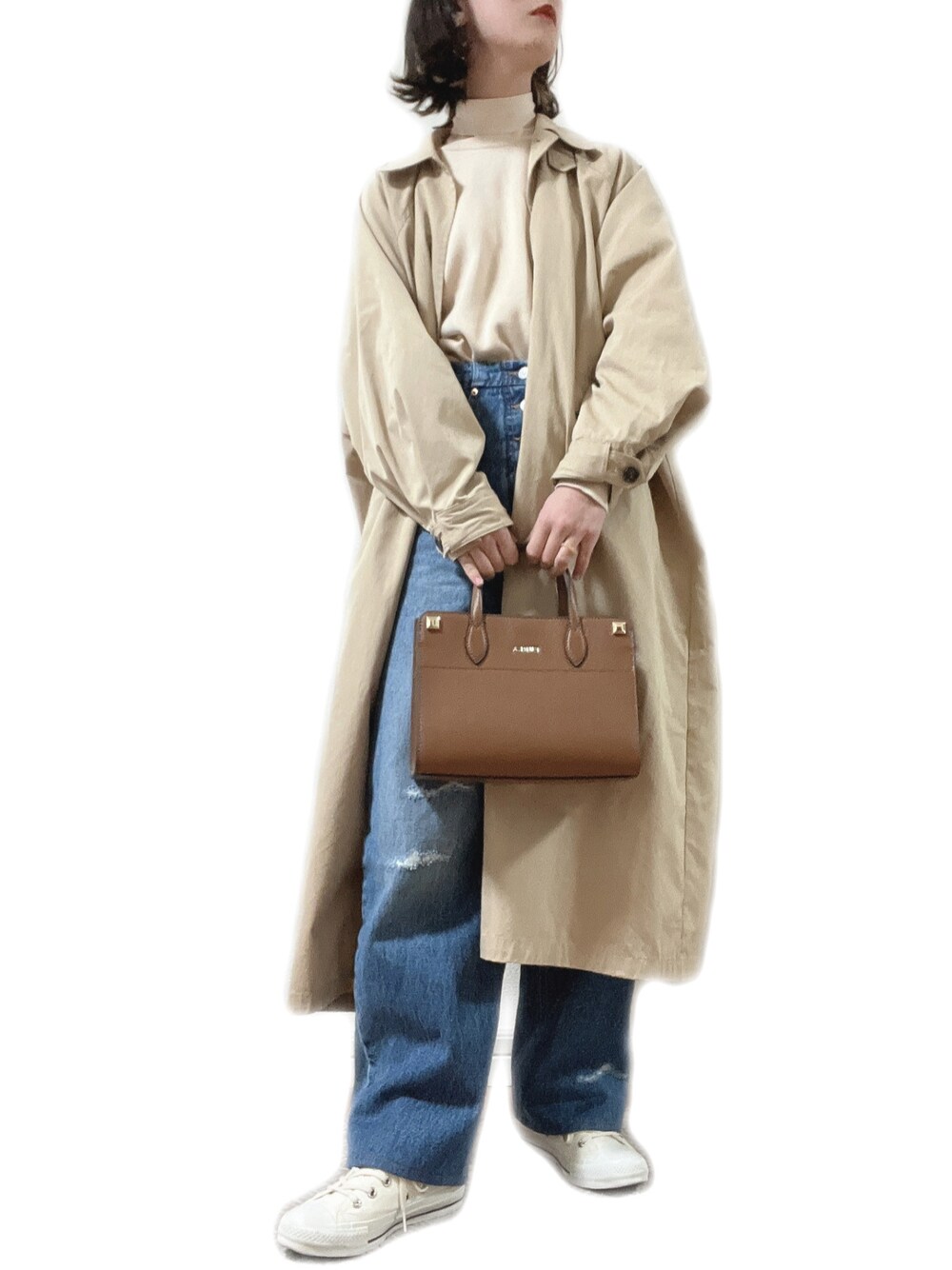 「オトナカジュアル、今日のコーデ、春アウター、カジュアル、アウトレット、KBF、CLANE、furla、MM6、converse、デニム、ビッグシルエット、大人かわいい、シンプルスタイル、デニムパンツ」｜「FURLAのアイテム（ハンドバッグ、ブラウン系）」を使った、たかおさん（レディース・168cm）の春コーディネートの1枚目の写真
