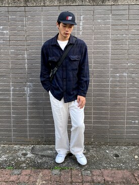 「アイテム（ショルダーバッグ）」を使った、Lin Yi Suさん（メンズ・184cm）の秋コーディネート