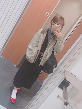 「古着好きな人と繋がりたい」｜「アイテム（ジャンパースカート）」を使った、yさん（レディース・159cm）の春コーディネート