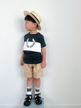 「FRED PERRY（フレッドペリー）のアイテム」を使った、EIMA.SAEさん（キッズ・100cm）の夏コーディネート