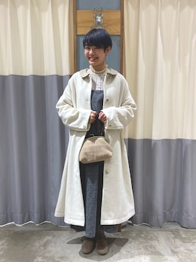 「刺繍」｜「アイテム（ジャンパースカート）」を使った、Akiさん（レディース・160cm）の秋コーディネート