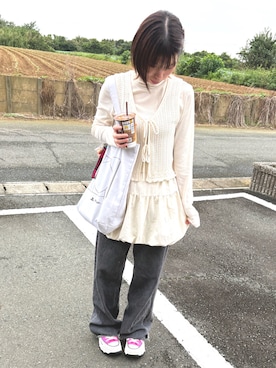 「アイテム（トップス）」を使った、きんぴらさん（レディース・155cm・20代）の秋コーディネート