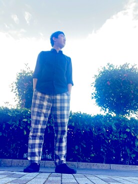 「GU（ジーユー）のアイテム（トップス、ブラック系）」を使った、SHIINAさん（メンズ・175cm）の秋コーディネート