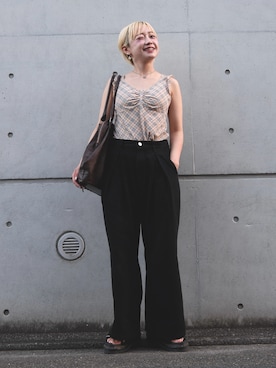 「アイテム（デニムパンツ）」を使った、カフェ店長aoiさん（レディース・147cm・20代）の秋コーディネート