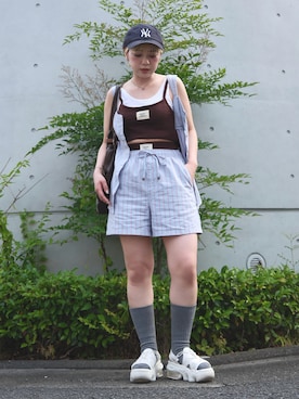 「アイテム（キャミソール）」を使った、カフェ店長aoiさん（レディース・147cm・20代）の秋コーディネート