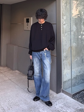 「Lui's（ルイス）のアイテム（ショルダーバッグ）」を使った、クリワキタカヒロさん（メンズ・172cm）の秋コーディネート