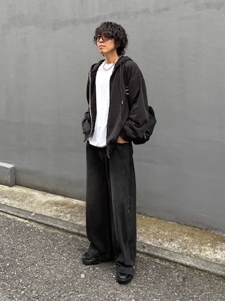 「Lui's（ルイス）の追加決定！【MAY企画】ウェリントンカラーレンズサングラス（サングラス）」を使った、クリワキタカヒロさん（メンズ・172cm）の秋コーディネート