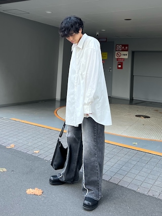 Lui's（ルイス）の「シュリンクレザーショルダーバッグ
