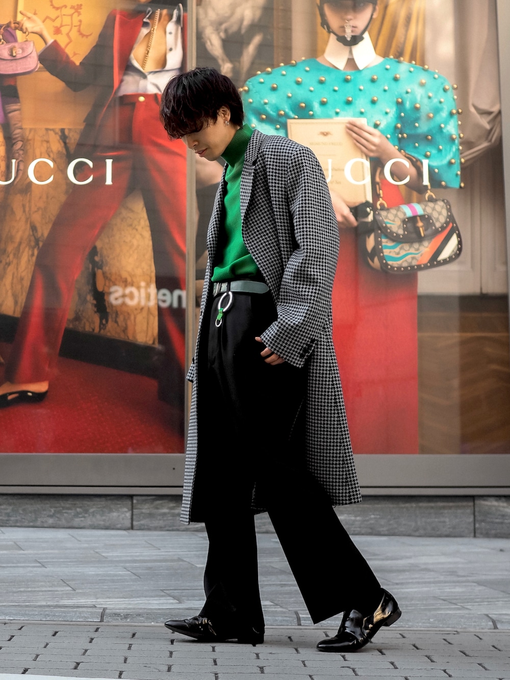 LAD MUSICIANのチェスターコートを使った人気ファッション