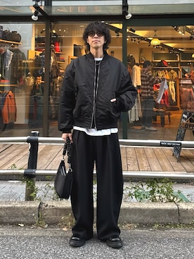 「アイテム（MA-1）」を使った、クリワキタカヒロさん（メンズ・172cm）の冬コーディネート