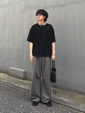 「Lui's（ルイス）のアイテム（スラックス）」を使った、クリワキタカヒロさん（メンズ・172cm）の春コーディネート