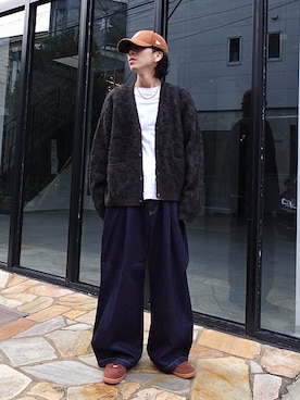 「アイテム（カーディガン/ボレロ）」を使った、クリワキタカヒロさん（メンズ・172cm・20代）の冬コーディネート