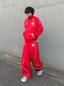 「UMBRO（アンブロ）のアイテム」を使った、クリワキタカヒロさん（メンズ・172cm）の冬コーディネート