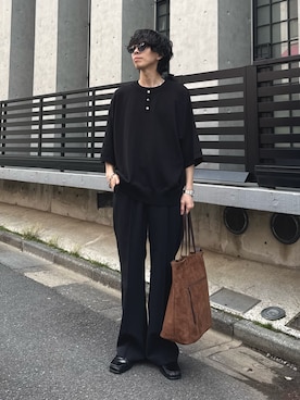 「Lui's（ルイス）のアイテム（スラックス）」を使った、クリワキタカヒロさん（メンズ・172cm）の春コーディネート