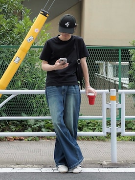 「Lui's（ルイス）のCRESCENT MOON 2WAY SHOULDER BAG（ショルダーバッグ）」を使った、クリワキタカヒロさん（メンズ・172cm・20代）の夏コーディネート