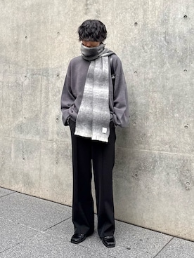 「アイテム（マフラー）」を使った、クリワキタカヒロさん（メンズ・172cm・20代）の冬コーディネート