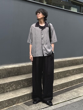 「Lui's（ルイス）のアイテム（その他パンツ）」を使った、クリワキタカヒロさん（メンズ・172cm）の春コーディネート
