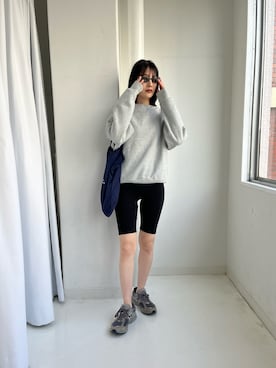 「NEW BALANCE（ニューバランス）のアイテム（スニーカー、グレー系）」を使った、nanaho.さん（レディース・164cm）の夏コーディネート