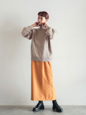 「FIL DE FER（フィルデフェール）のアイテム（スカート）」を使った、watanabe.さん（レディース・163cm）の秋コーディネート