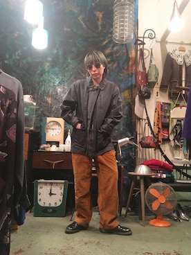 「コーデュロイパンツ」｜ら きさん（レディース・159cm）の秋コーディネート