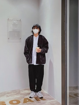 「initial（イニシャル）のアイテム（ノーカラージャケット）」を使った、holyrcさん（メンズ・177cm）の秋コーディネート