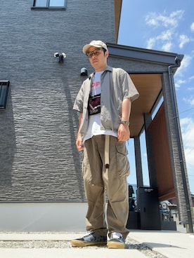 「アイテム（カーゴパンツ）」を使った、まつさん（メンズ・173cm・40代）の夏コーディネート