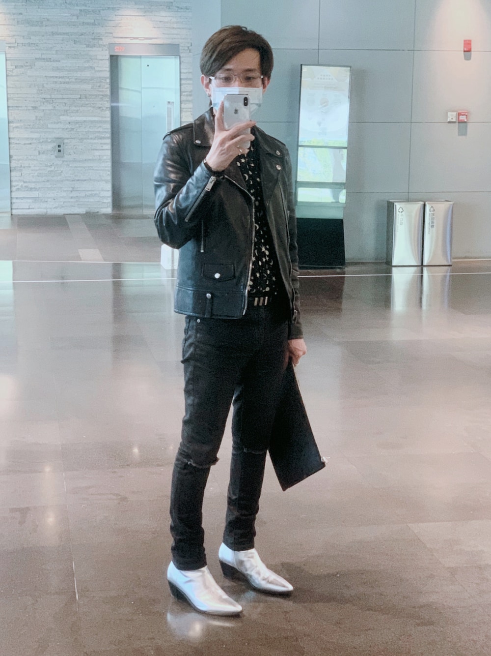 サンローランパリ　カフェレーサーレザーライダースジャケット42デニムパンツコート SAINT LAURENT - サンローランパリ 新品 44 ライダース カフェ