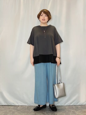 「SHOO・LA・RUE（シューラルー）の【軽量】ふわっと軽い3層ショルダー（ショルダーバッグ、シルバー系）」を使った、たみさん（レディース・158cm）の春コーディネート