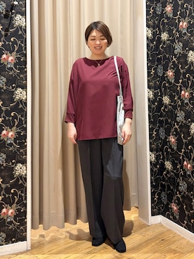 「SHOO・LA・RUE（シューラルー）の【着丈選べる/洗濯後しわになりにくい】インせず着られる ドルマンブラウス（シャツ/ブラウス、レッド系）」を使った、たみさん（レディース・158cm）の秋コーディネート