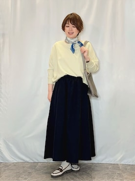 「SHOO・LA・RUE（シューラルー）の【選べる6色】フロントWポケットショルダーバッグ（ショルダーバッグ、グレー系）」を使った、たみさん（レディース・158cm）の春コーディネート