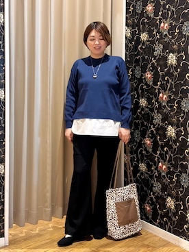「SHOO・LA・RUE（シューラルー）の【S-LL】着るだけできまる シャツレイヤード風 スポンディッシュニット（ニット/セーター、ブルー系）」を使った、たみさん（レディース・158cm）の秋コーディネート