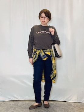 「アイテム（サングラス、イエロー系）」を使った、たみさん（レディース・158cm）の秋コーディネート