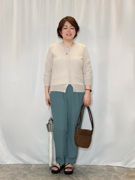 「アイテム（長傘、ベージュ系）」を使った、たみさん（レディース・158cm）の夏コーディネート