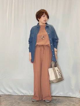 「SHOO・LA・RUE（シューラルー）のカラーレンズサングラス（サングラス、グレー系）」を使った、たみさん（レディース・158cm）の春コーディネート