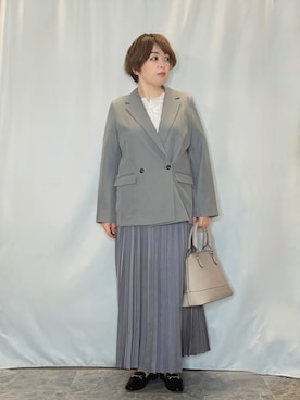 「esche（エッシュ）のアイテム」を使った、たみさん（レディース・158cm）の春コーディネート
