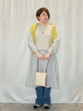「SHOO・LA・RUE（シューラルー）の【SHOO・LA・RUE DENIM/SS-LL】程よい厚みの ストレートデニムパンツ（10.5オンス）（デニムパンツ、ブルー系）」を使った、たみさん（レディース・158cm）の春コーディネート